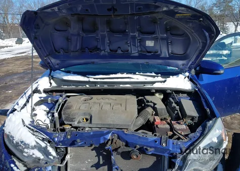 2016 Toyota Corolla S Plus z USA, uszkodzony, nr VIN 2T1BURHE2GC527989